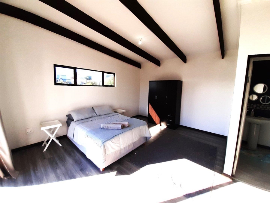 3 Bedroom Property for Sale in Paradise Beach Eastern Cape